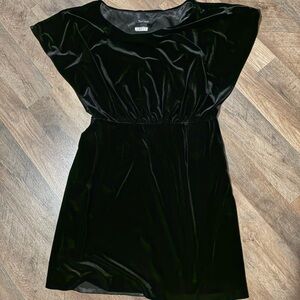 Elegant Black Velvet Dress